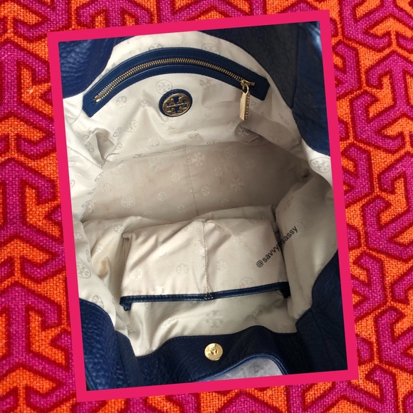 ❗️SOLD❗️TORY BURCH Hannah Pocket Hobo Bag - Picture 5 of 8